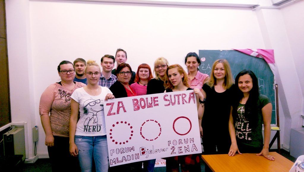 Bjelovarski SDP-ovci o kurikularnoj reformi uoči prosvjeda u Zagrebu IMAG1458 1