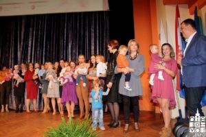 2017 MODNAREVIJA2017 255