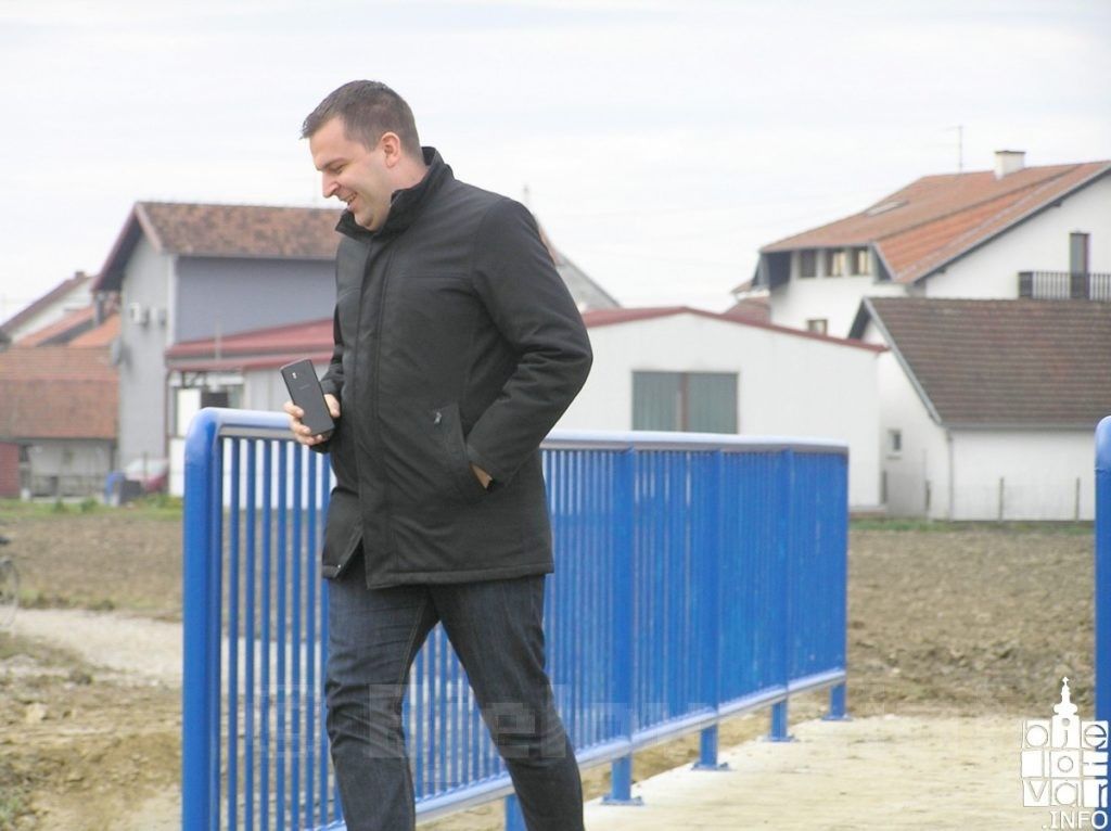 2017 grad most josine 12