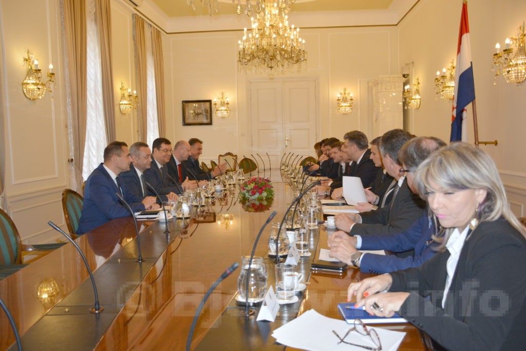 Održan radni sastanak pet župana s predsjednikom Vlade Andrejom Plenkovićem i ministrima u Vladi RH DSC 1312