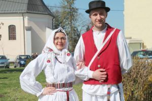 2018 račasmotra 328