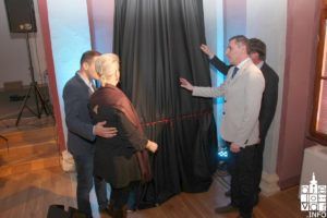 2018 najveći parfem gold 8