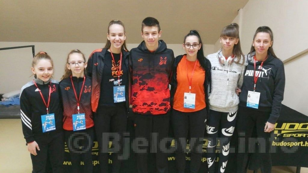 Bjelovarski foksići na međunarodnom turniru u Bugarskoj 2019 foksići 4