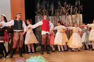 2019 10 vecer folklora 1