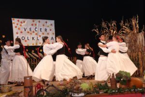 2019 10 vecer folklora 12