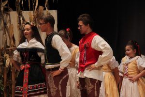 2019 10 vecer folklora 2