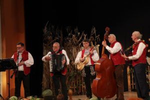 2019 10 vecer folklora 27