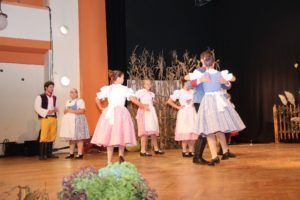 2019 10 vecer folklora 31
