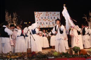 2019 10 vecer folklora 44