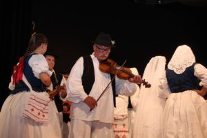2019 10 vecer folklora 46