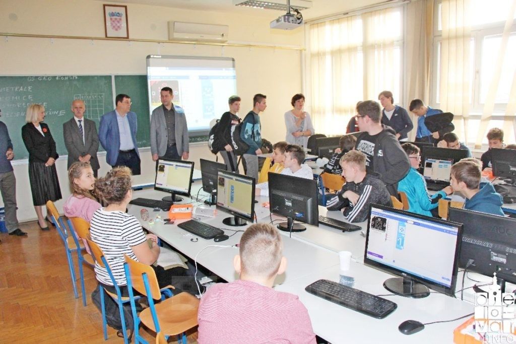 Ulaganje u obrazovanje prioritet je Županije: Župan posjetio Centre izvrsnosti koji iznjedruju sve bolje rezultate učenika na državnim natjecanjima 2019 bjelovar info bjelovar centar izvrsnosti 10