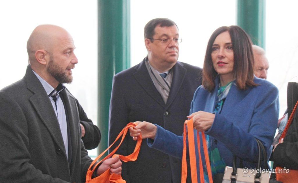 2020 14 1 ministrica divjak 11