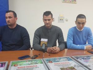 2020 27 1 motocikllisti 27