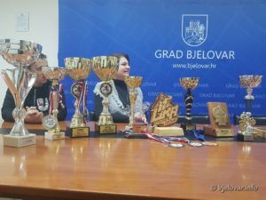 2020 27 1 motocikllisti 7