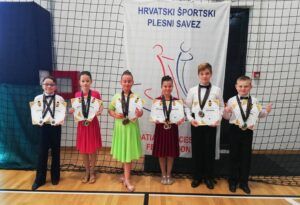 1.leon larisasarapetra filip i borna 002