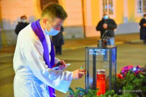 2020 11 28 advent 19