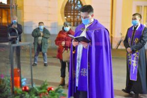 2020 12 12 adventska svijeća 11