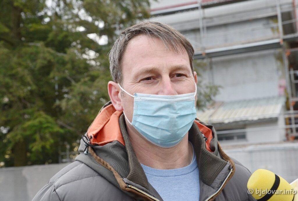 2021 01 21 kapela 183