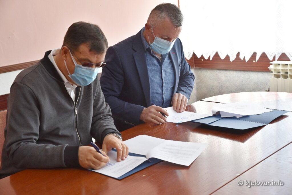 Župan Bajs potpisao Sporazum o provođenju geodetsko katastarskih usluga na području općine Velika Pisanica 2021 03 10 velika pisanica 42