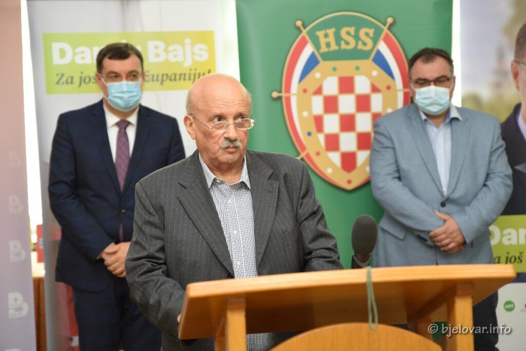 Aktualni načelnik Općine Veliko Trojstvo Ivan Kovačić kreće po sedmi mandat na predstojećim lokalnim izborima 2021 04 19 monografija 18