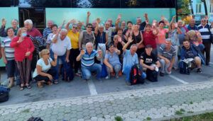 Umirovljenici u termama Jezerčica