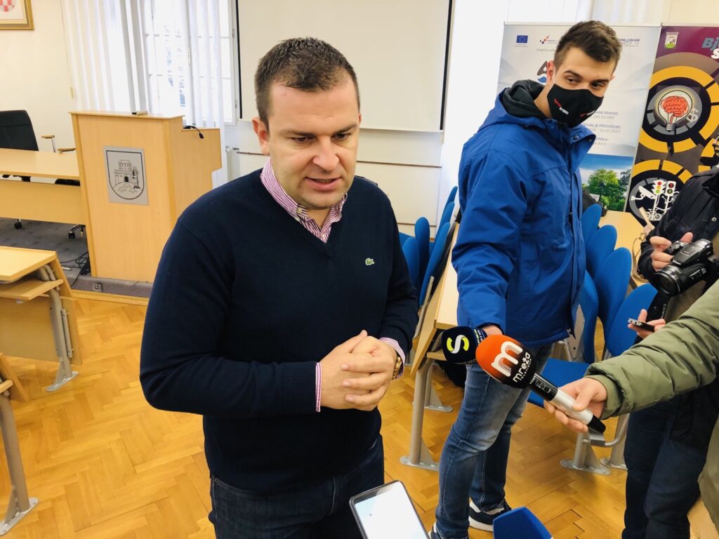 Hrebak ravnatelji 2