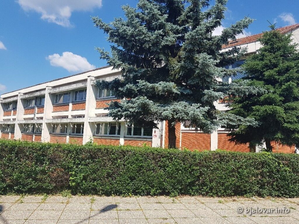 prva osnovna skola
