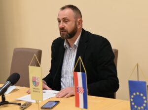 2021 12 13 kapela 33