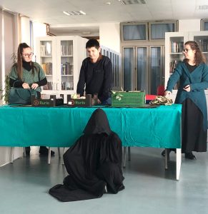 2022 04 25 predstava plac 2