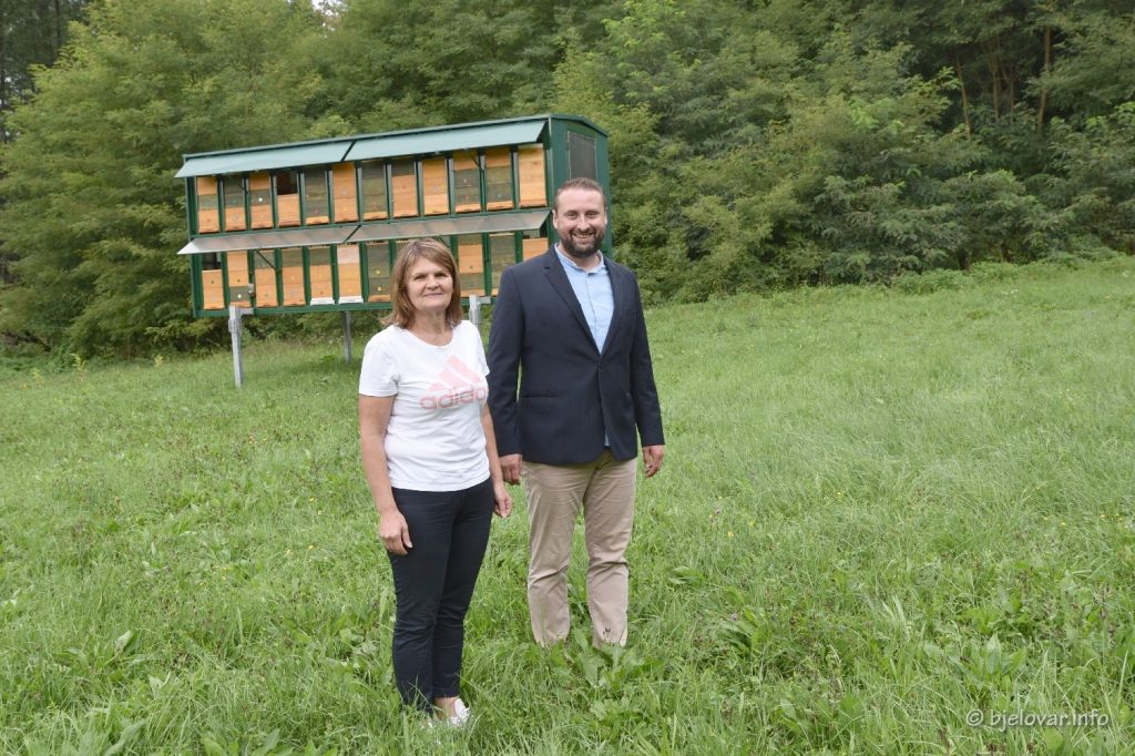 Bjelovarski pčelari zadovoljni potporom i odličnom sezonom – Najavili Dane meda 2022 09 14 pcele 42