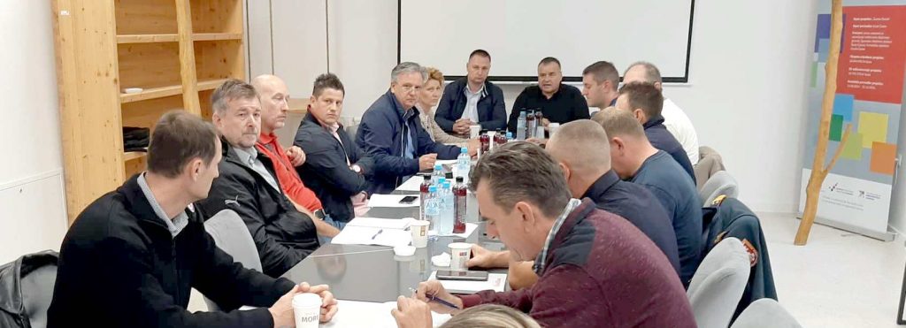 Građani mogu potražiti pomoć pozivom na 112, škole i vrtići zatvoreni do ponedjeljka cazma stozer 1