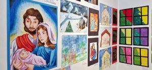 U POVODU BLAGDANA OTVORENA IZLOZBA RADOVA UCENIKA OSNOVNIH SKOLA 27