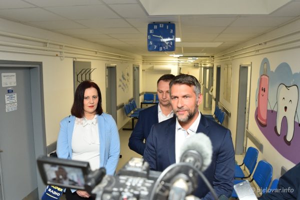 2023 05 17 stomatologija 54