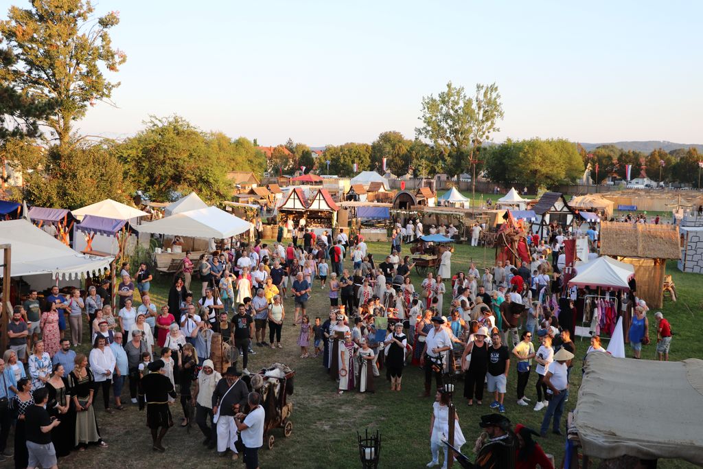 Otvoren Renesansni festival, zavirite u program i uživajte u najvećoj povijesnoj manifestaciji Renesansni festival 2023. otvorenje 30