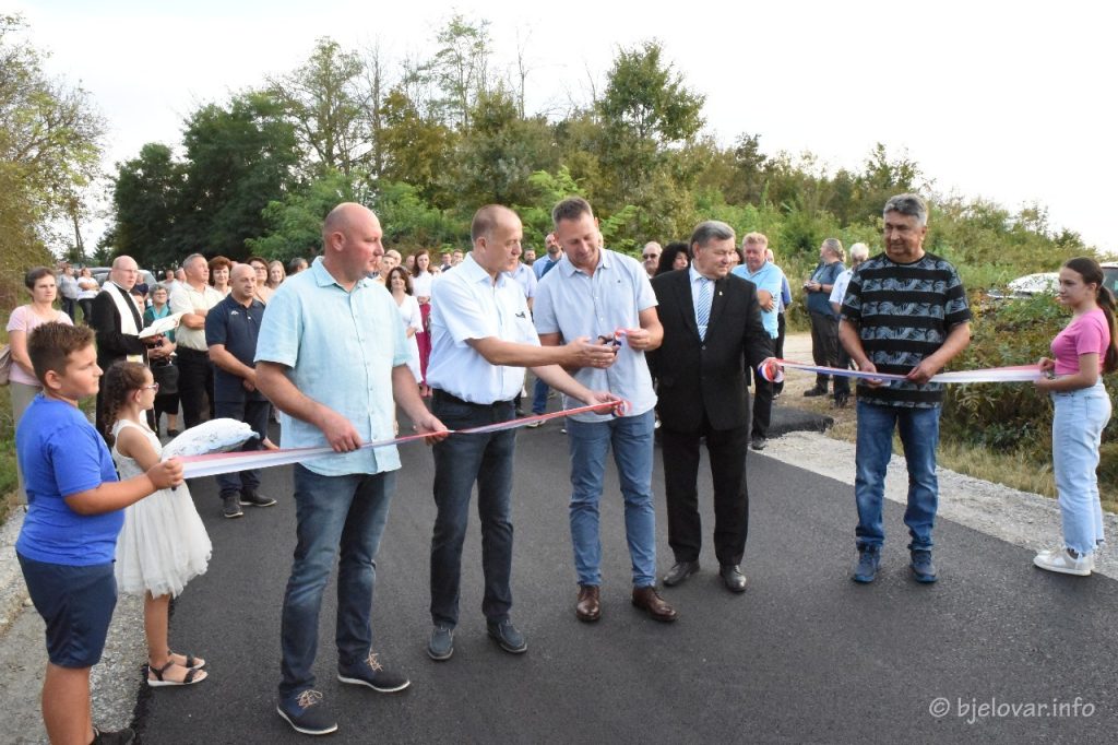 Općina Kapela svečano obilježila 30. rođendan – Proslava se nastavlja, pogledajte program. 2023 09 16 kapela 124