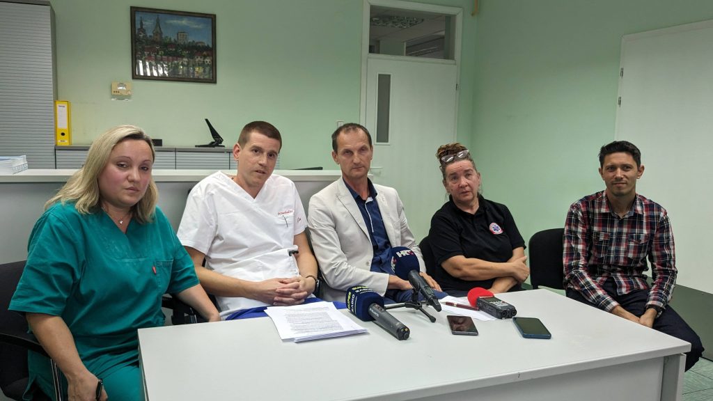 PXL 20231024 124307566.MP