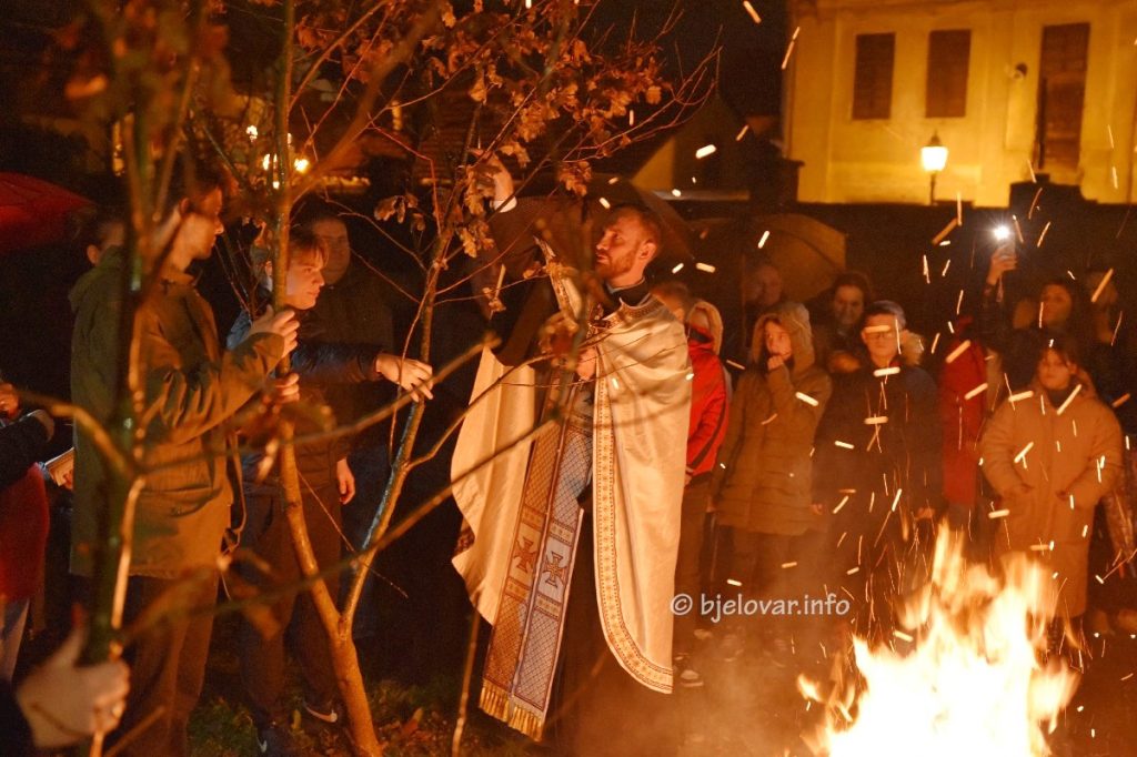 2023 01 06 pravoslavci badnjak 121
