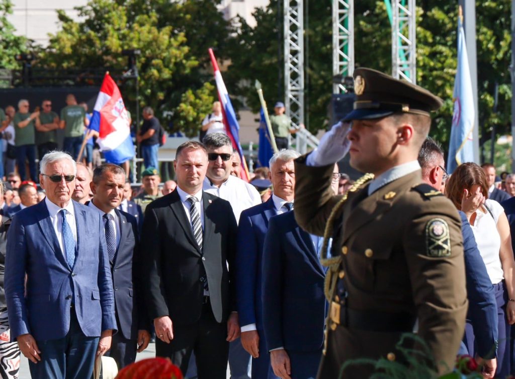 454233925 939730258169943 190486583324293279 n