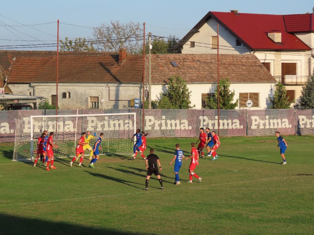 NK Mladost Ždralovi protiv Kustošije pred svojim navijačima. Došlo je do zamjene domaćinstva 2024 10 04 sport 1