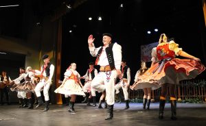 2024 10 27 vecer folklora 38