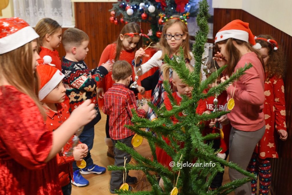 2024 12 13 ceski obicaji 33