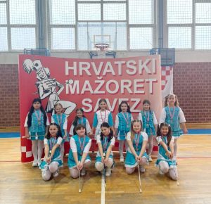 2025 04 02 mazoretkinje 1