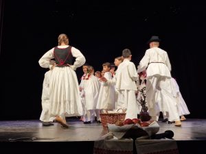 ZKUU BBZ Mali folklorasi1