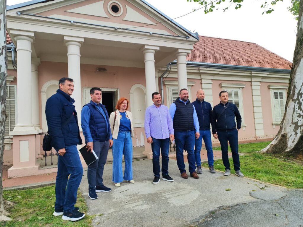 djecja knjiznica obnova 1