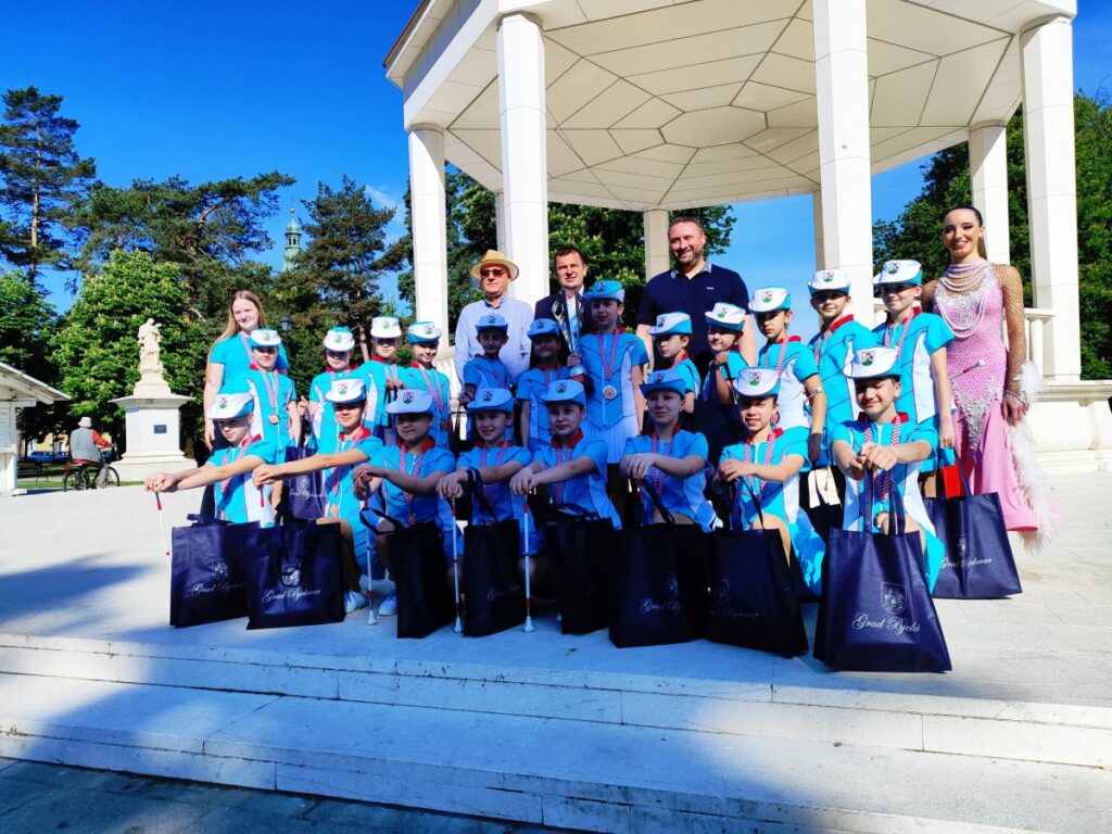 Grad Bjelovar slavi uspjehe mladih: Prijem za mažoretkinje i plesačicu Hanu Birač! mazoretkinje i Hana Birac 7