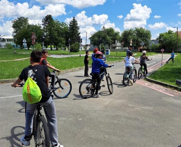 policija edukacija djeca promet 2