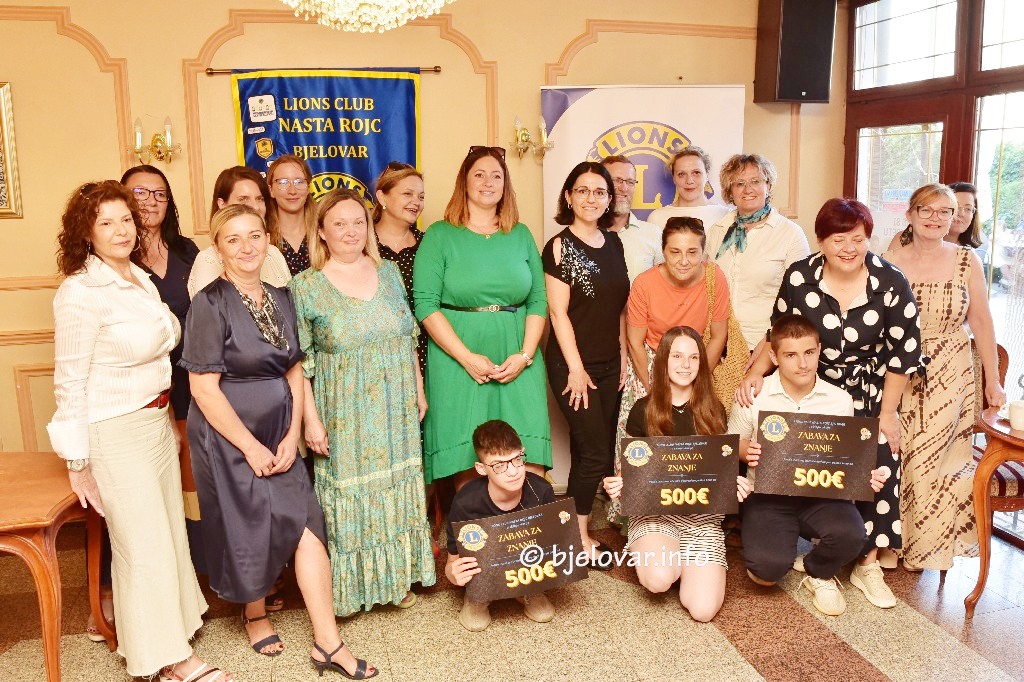Lions klub Nasta Rojc Bjelovar ponovno organizira “Zabavu za znanje” – plemenitu akciju za izvrsne učenike! 2025 06 26 lionsice 54