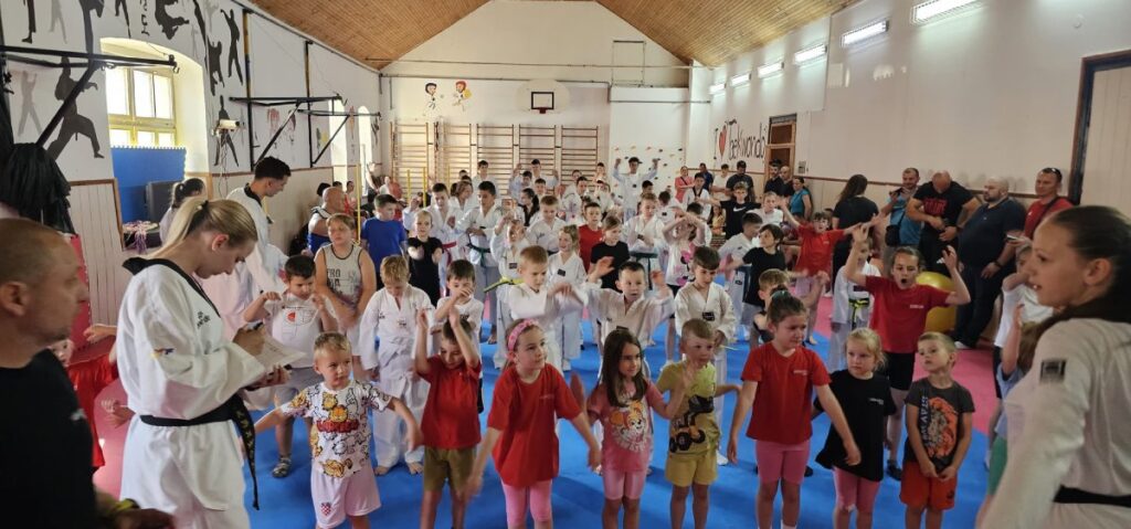 Taekwondo klub Omega upisuje nove članove i najavljuje novu sezonu treninga! 506399983 10235993514876022 4013406493954340341 n