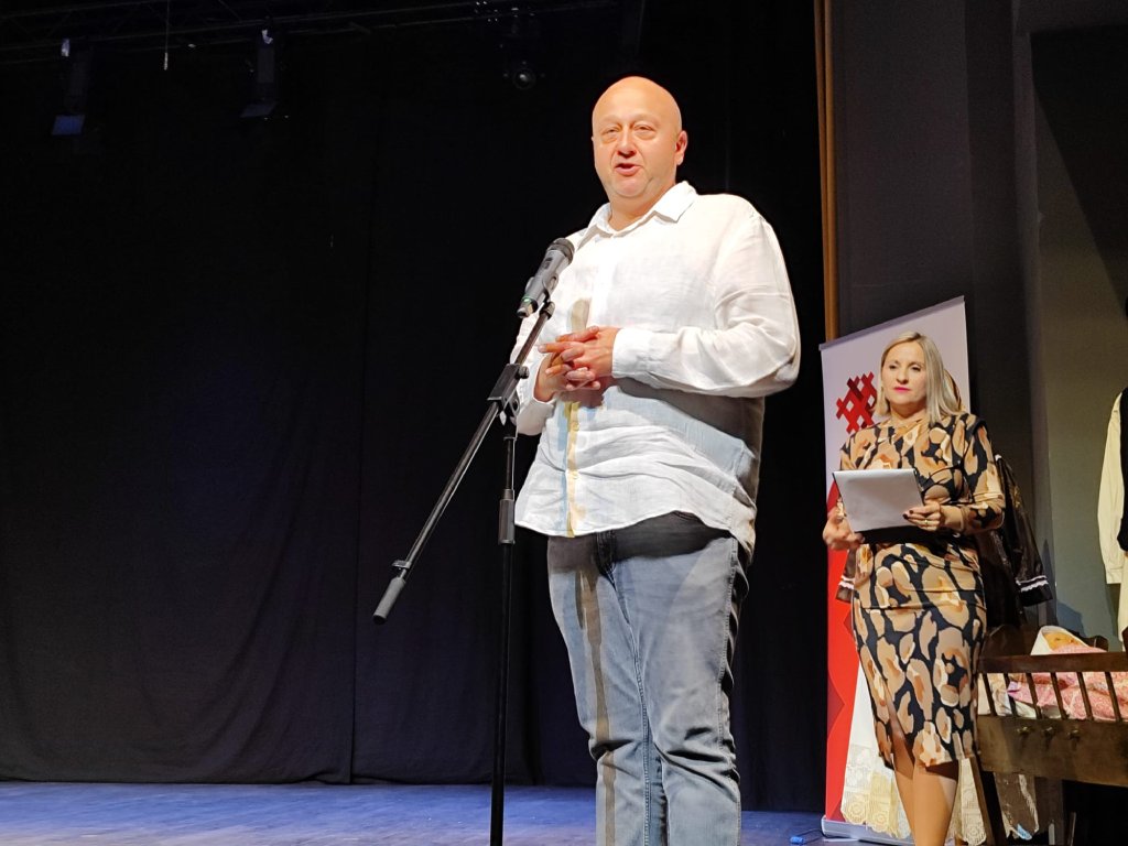 folklor 32. susret folklornih ansambala i izvornih skupina 11