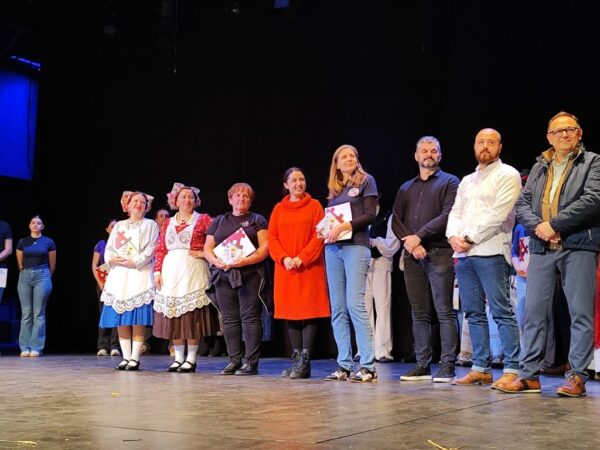 folklor 32. susret folklornih ansambala i izvornih skupina 12